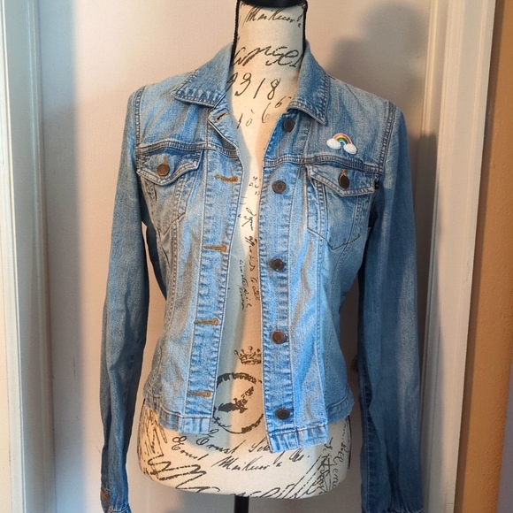 Team unicorn ๐ฆ jacket ๐ - Picture 3 of 8